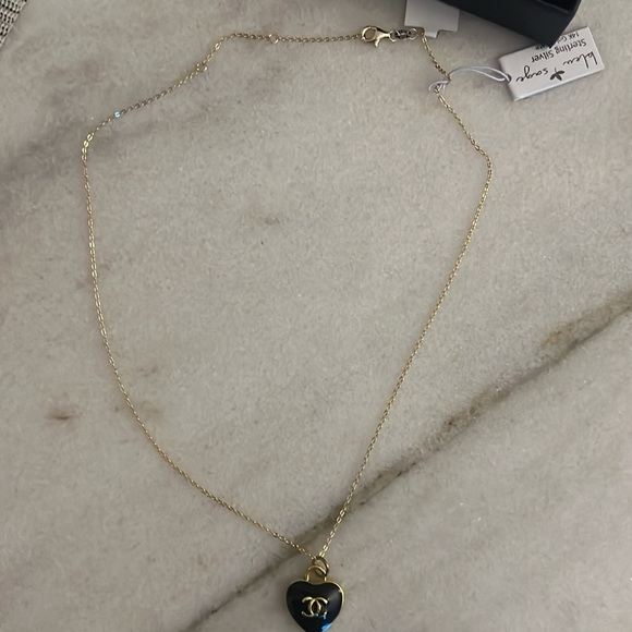 Chanel charm -Unbranded adjustable necklace chain up cycled - Picture 2 of 8